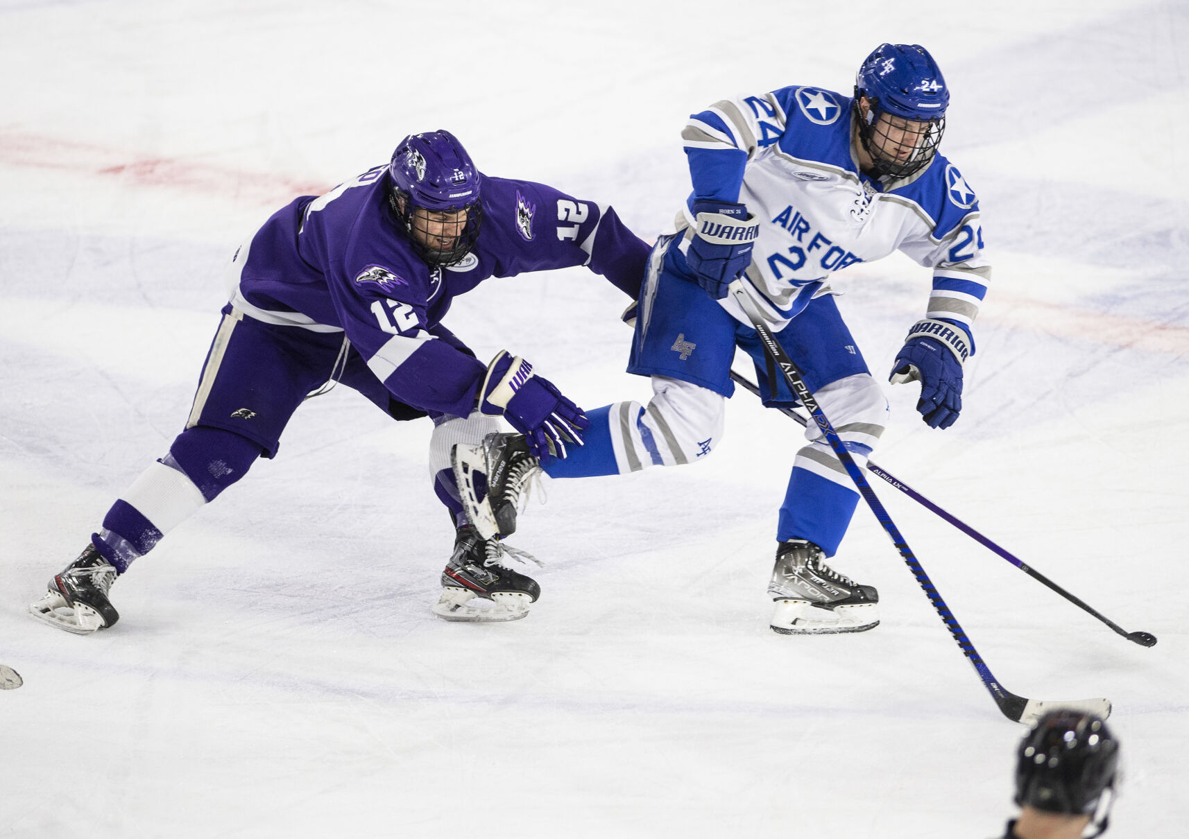 011522-sw-airforcehockey 04.jpg